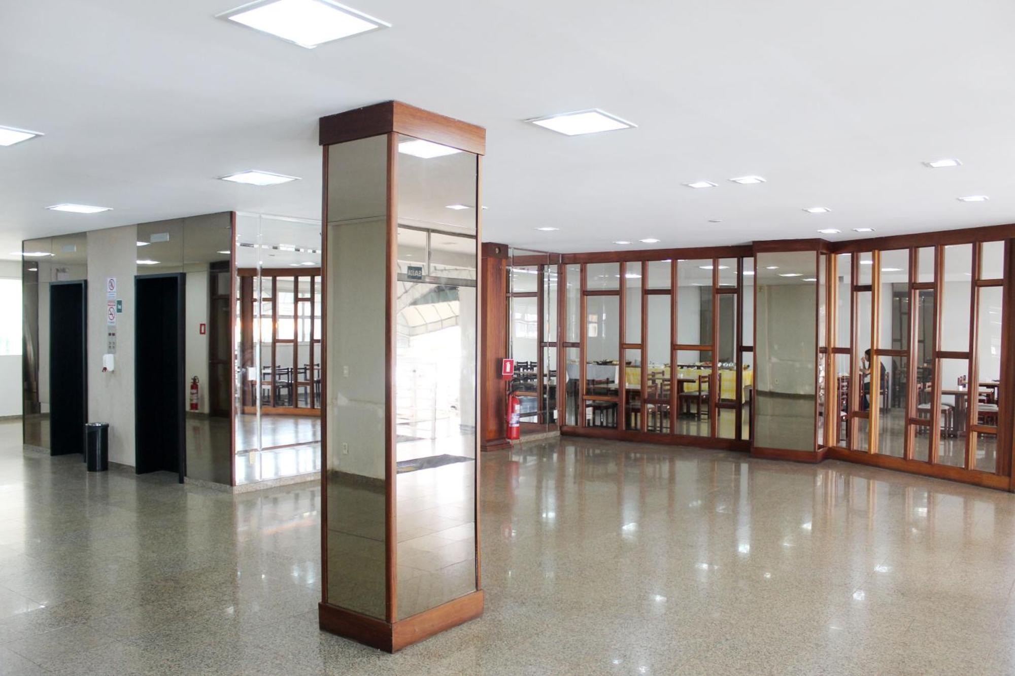 Days Inn By Wyndham Uberlândia Exterior foto